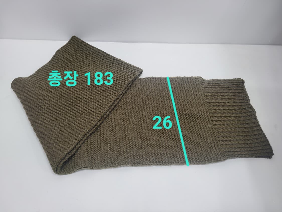 GANT 칸트 울 머플러 / 폭 26cm 총장 183cm 카키
 상품이미지9