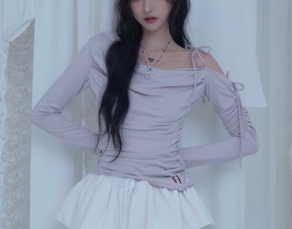 뉴얼린 캣츠드레이핑원숄더탑 판매해요 상품이미지1