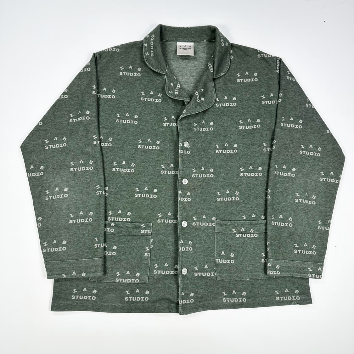 아이앱스튜디오 딥그린 파자마 긴팔티 (L) 상품이미지2