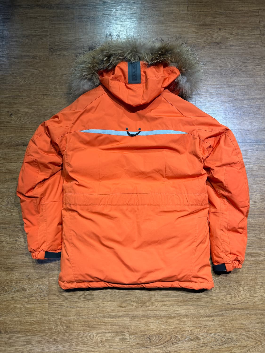 [L]뉴발란스 카메라맨 오렌지 패딩(상태 A급) 상품이미지2