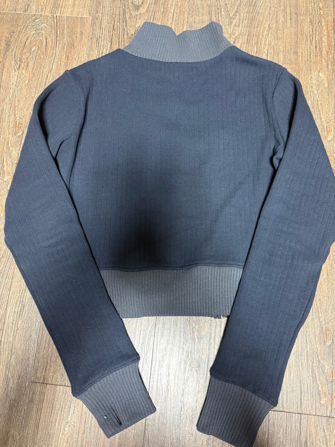 아캄 사이드넥 집업 네이비 1사이즈 상품이미지3