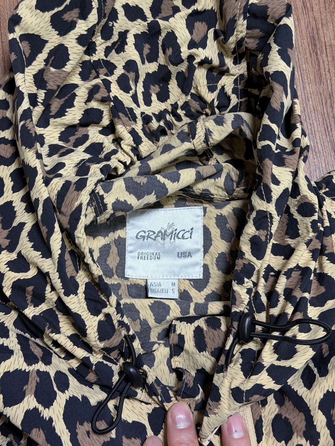 그라미치 레오파드 나일론 자켓 상품이미지3