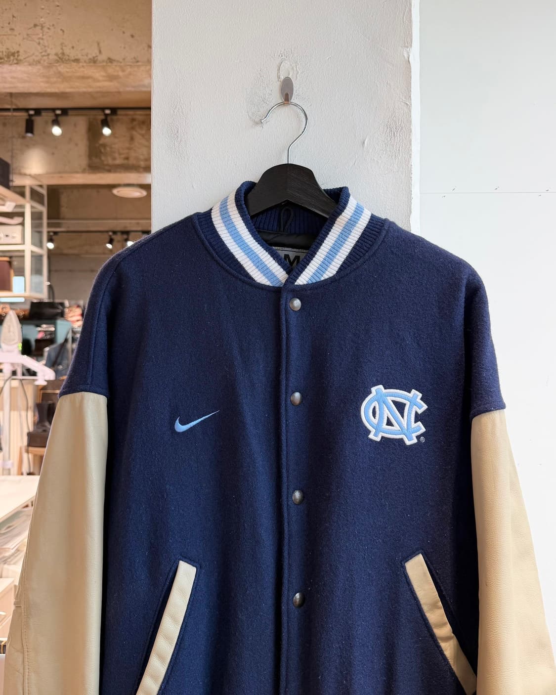 나이키 90s 네이비 노스 캐롤라이나 바시티 자켓  상품이미지3