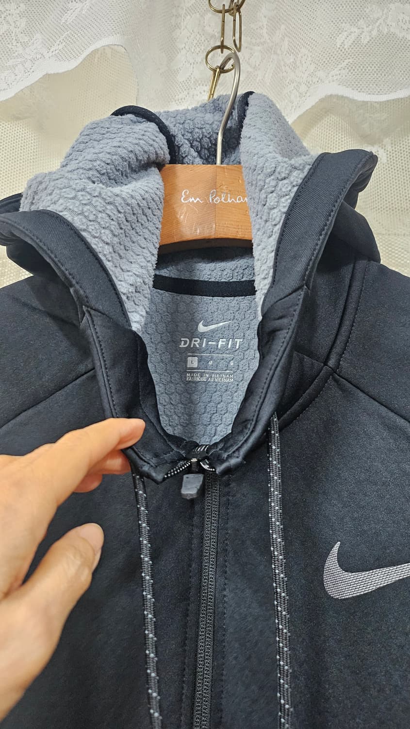 나이키   드라이핏  후드 집업  상품이미지5