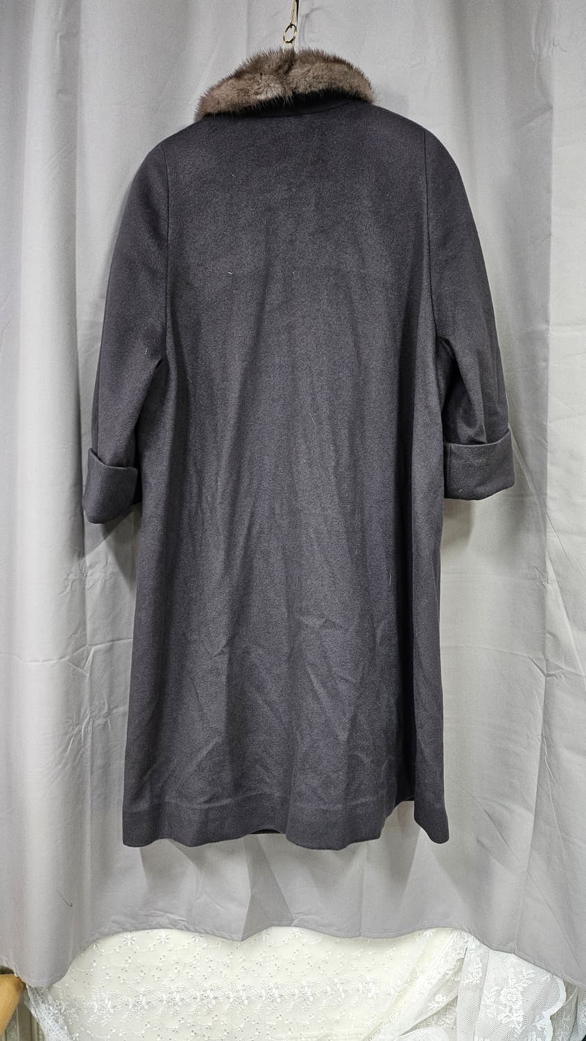 캐시미어  밍크 트래밍 롱코트  상품이미지2