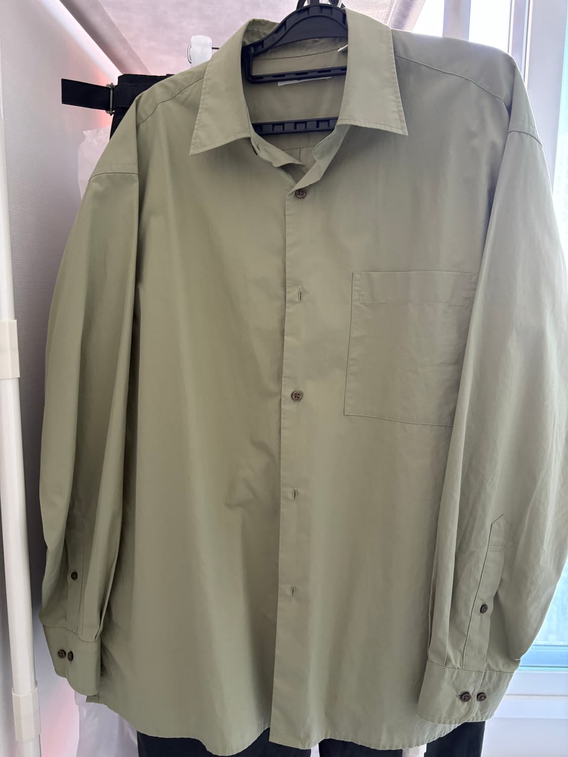 유니클로C 브로드클로스오버사이즈셔츠 그린 M 상품이미지1