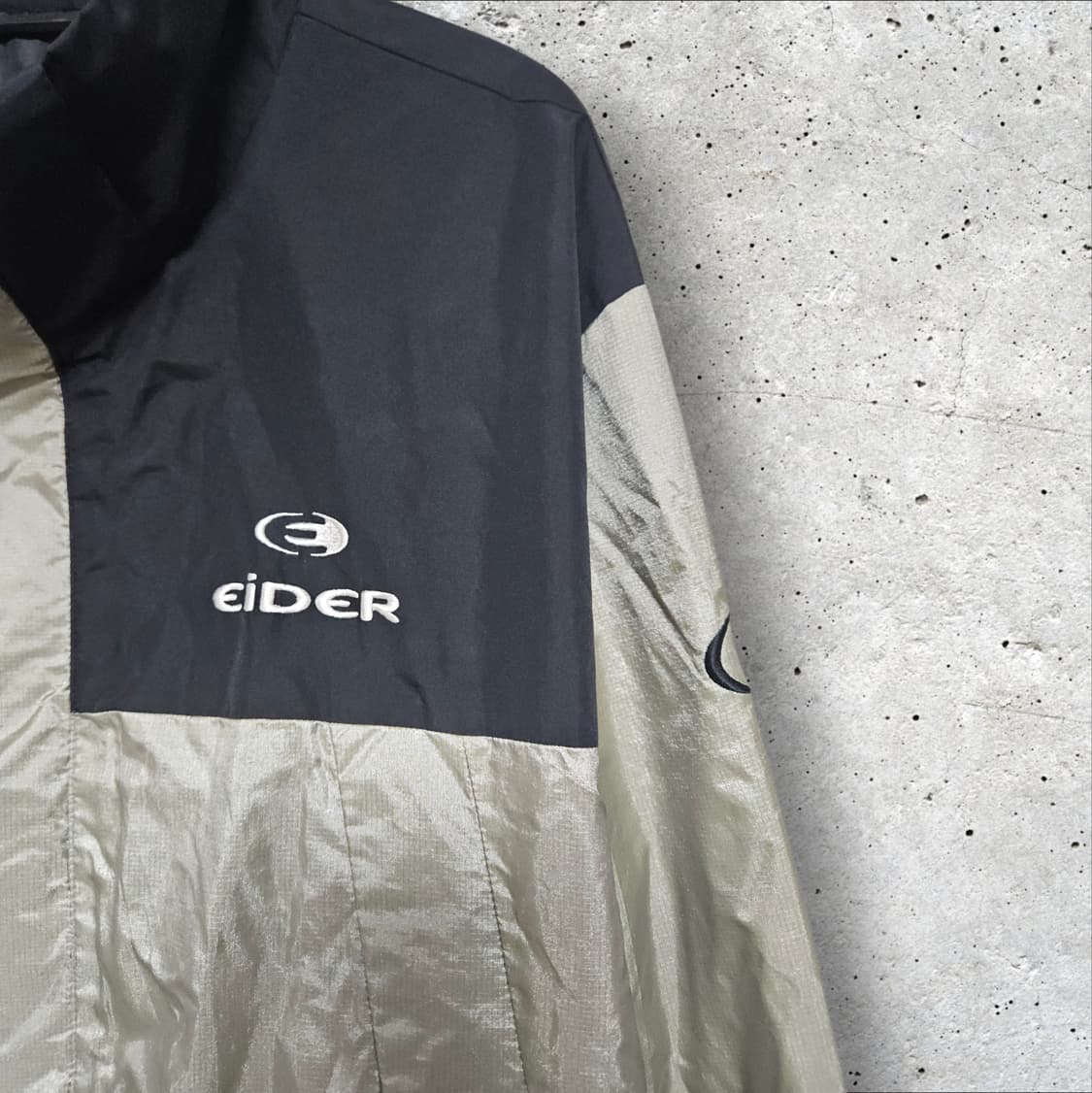 아이더 매튼 디펜더 바람막이 자켓 (110/2XL) 상품이미지4