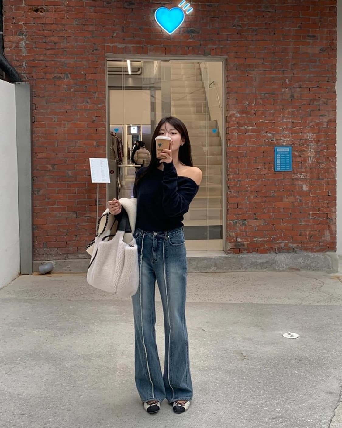 [새상품/L]하와 프린지 플로우 데님 청바지 세미부츠컷 하와 자체제작 상품이미지3