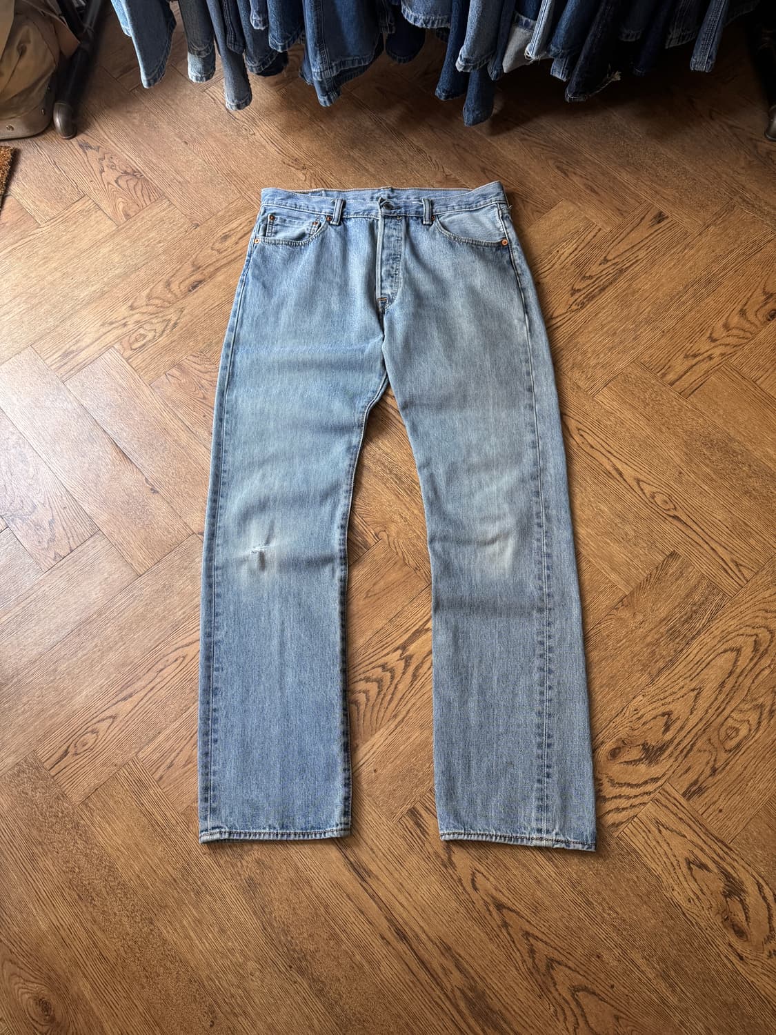 [34]리바이스 501 라이트블루 워싱 스트레이트 데님 팬츠 상품이미지2