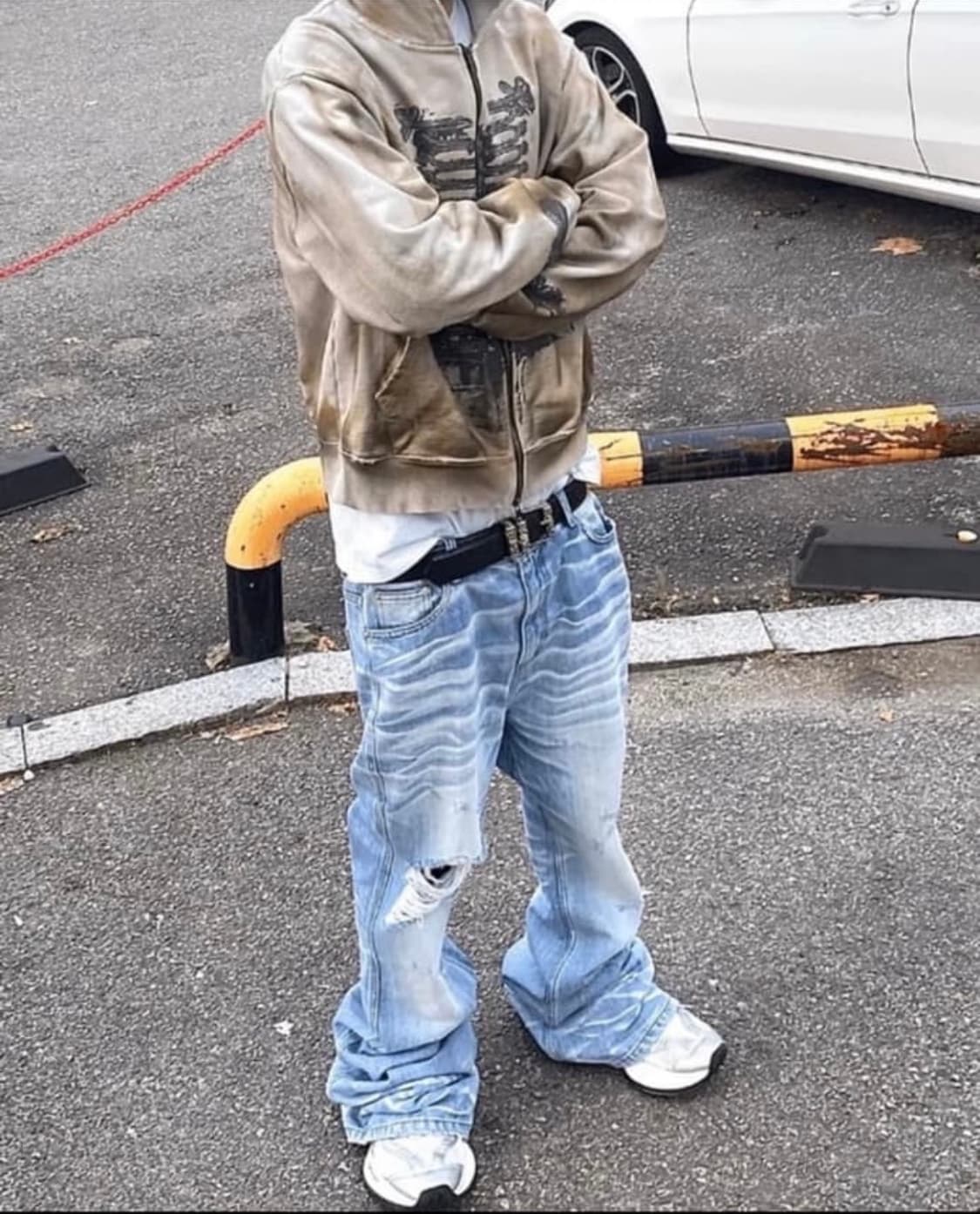 언더마이카 연청 플레어진 상품이미지2