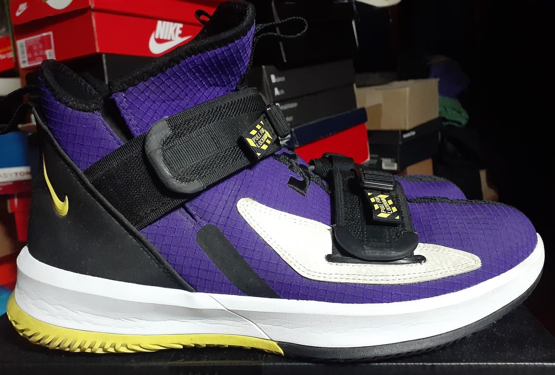 나이키 르브론 솔져13 SFG 상품이미지3