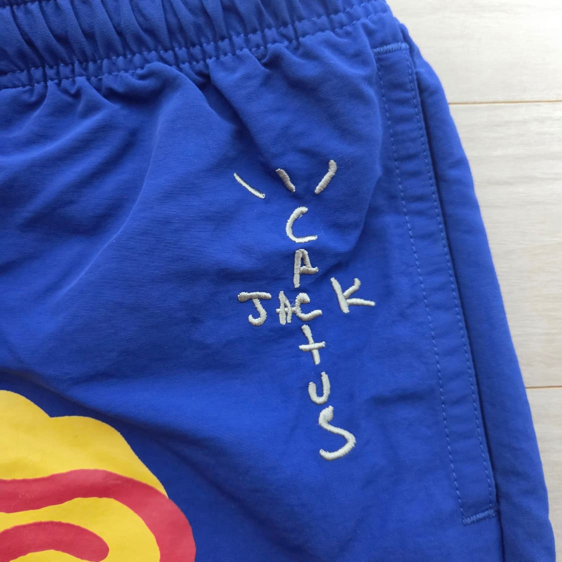 [M] 트래비스 스캇 캑터스잭 맥도날드 일러스트레이션 반바지 쇼츠 블루 상품이미지3