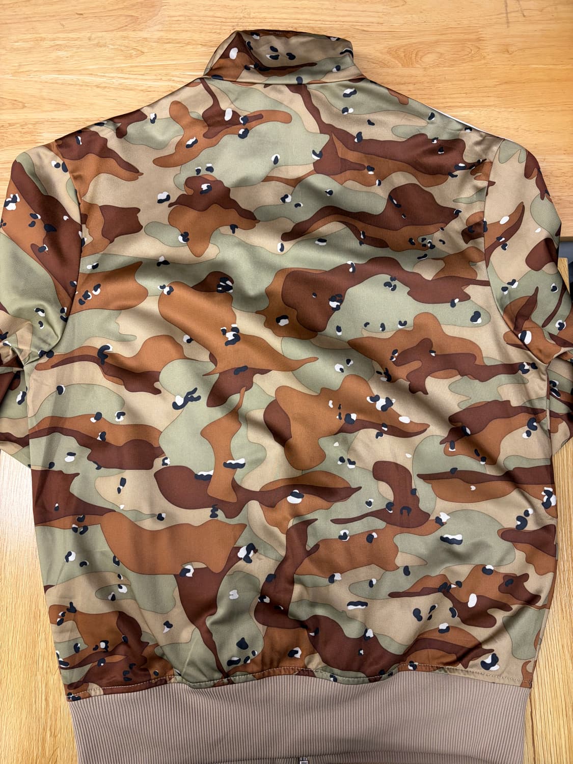 [100] 아디다스 카모 트랙탑 져지 상품이미지5