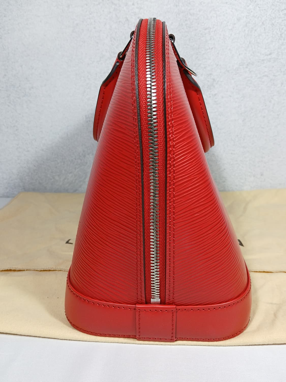 루이비통 에피 알마PM 토트백 M41154 상품이미지6