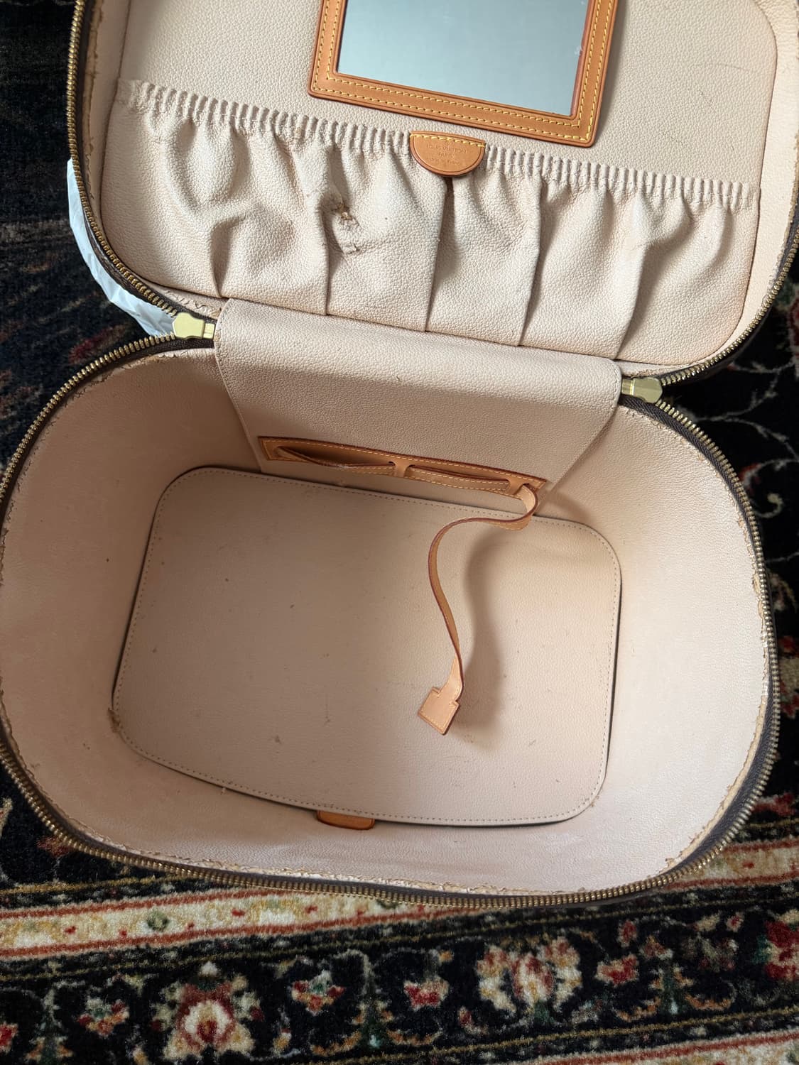 정품 루이비통 베니티 맥시 M47280 상품이미지6