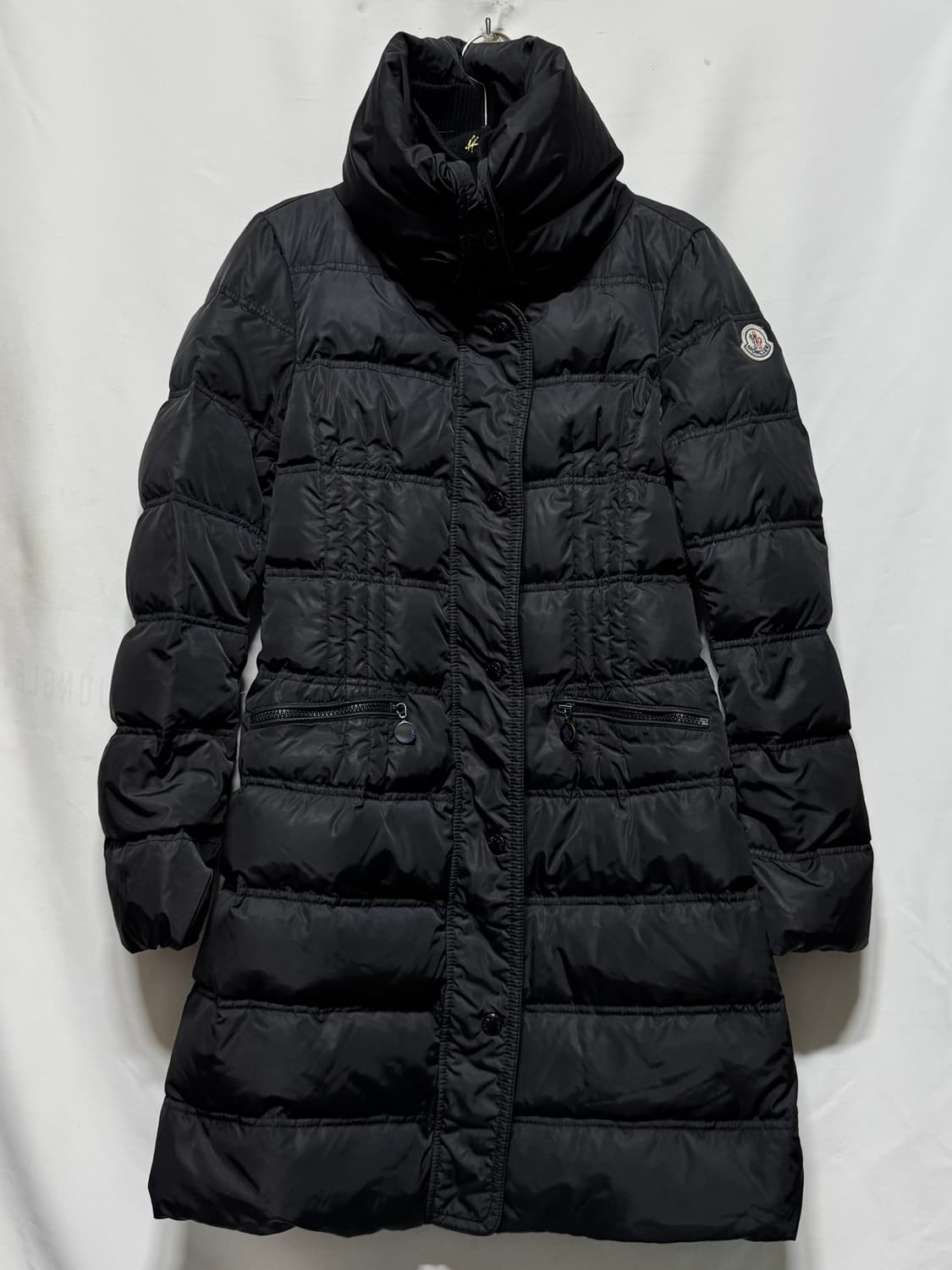 0 몽클레어 보스 여성 패딩 상품이미지1