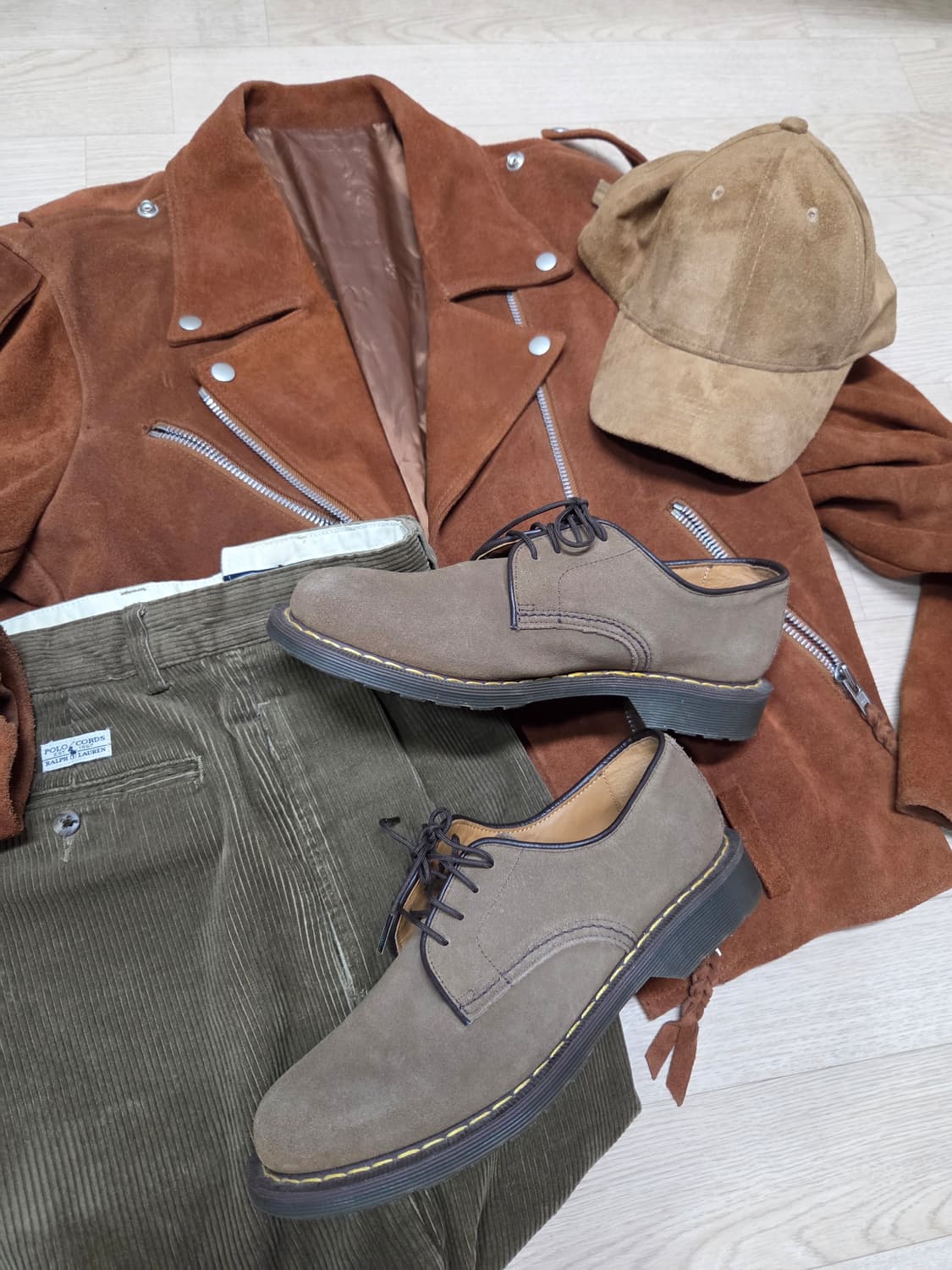 (~5회 착용)닥터마틴 스웨이드 4홀 더비 구두 로퍼 상품이미지2