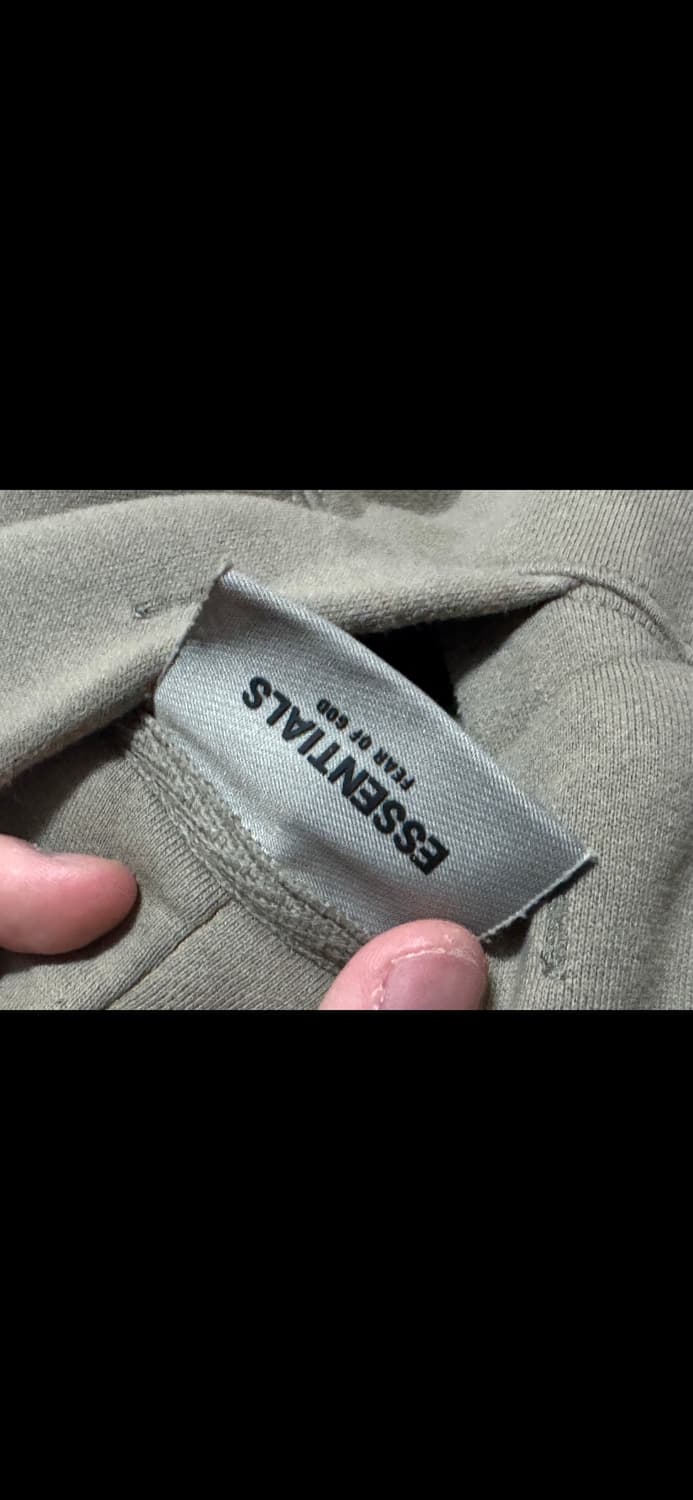 공홈구매 에센셜 피어오브갓 25ss 다크 오트밀 상품이미지4