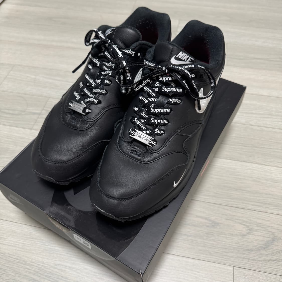 나이키 슈프림 에어맥스1 270 상품이미지1