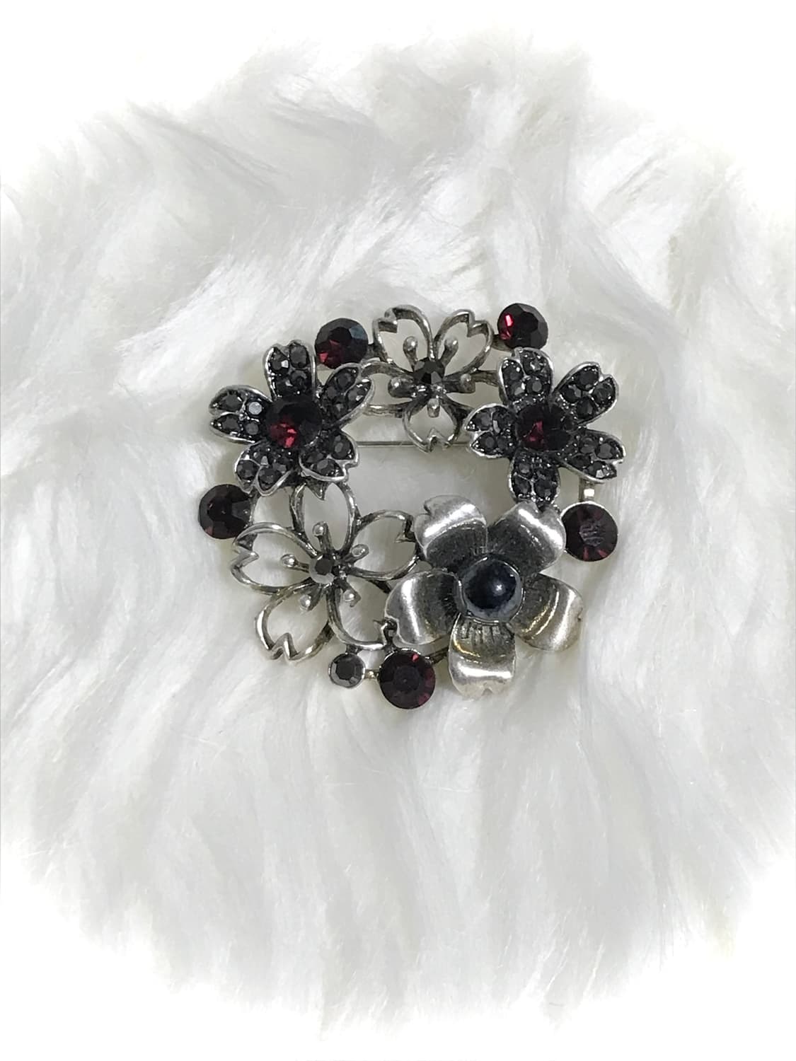 빈티지 오리엔탈 꽃 리스 브로치 상품이미지1