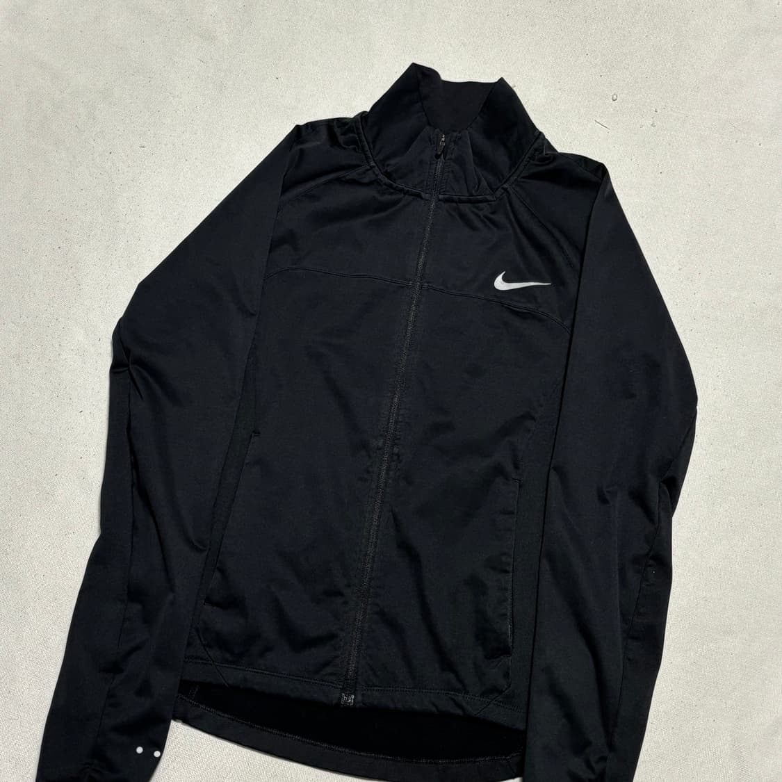 S 나이키 여성용 러닝 쉴드 바람막이 자켓 상품이미지1