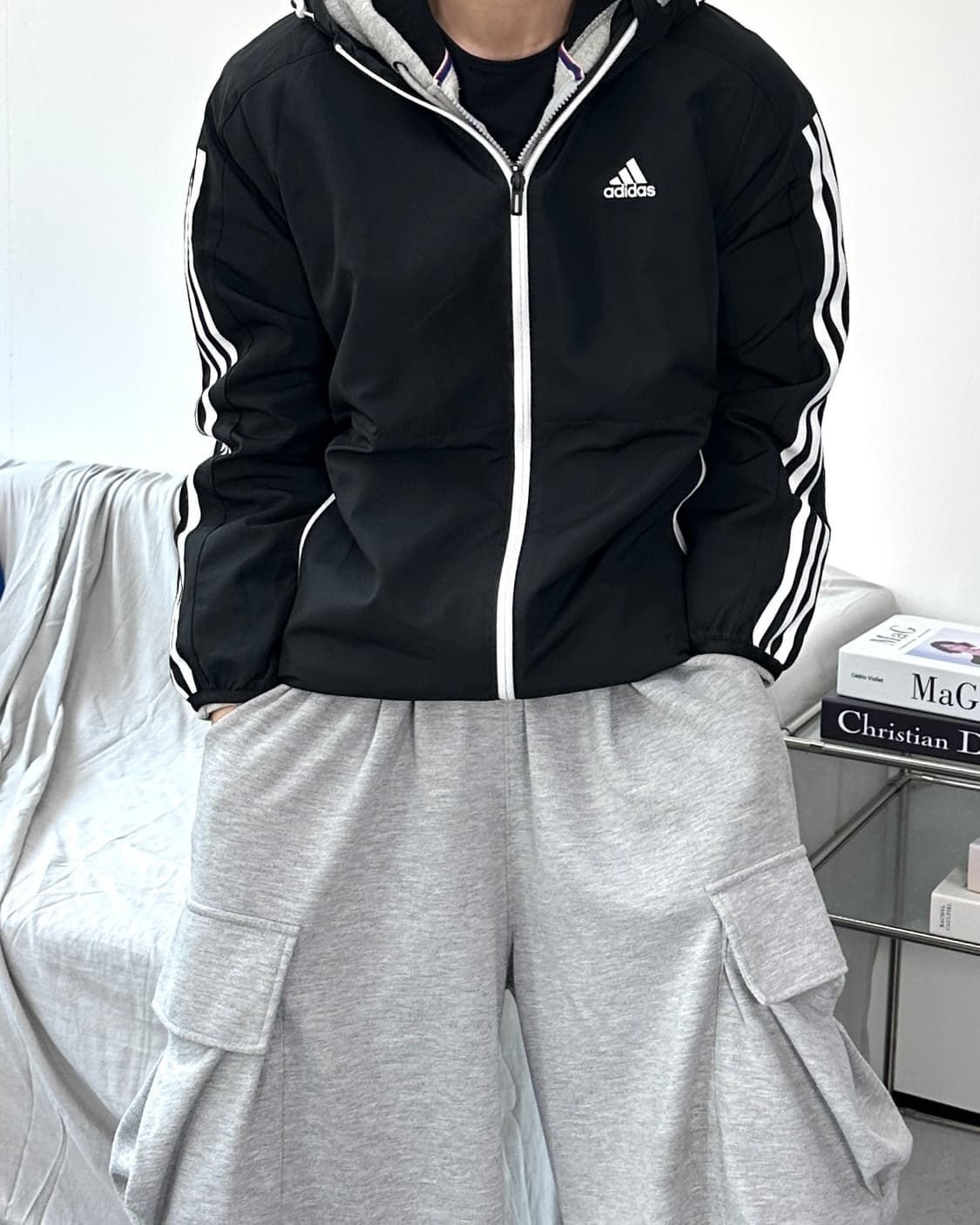 아디다스 블랙 후드 바람막이 L 상품이미지1