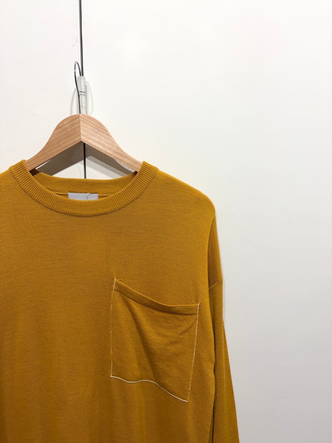 솔리드옴므 스티치 포켓 니트 슬리브 상품이미지3