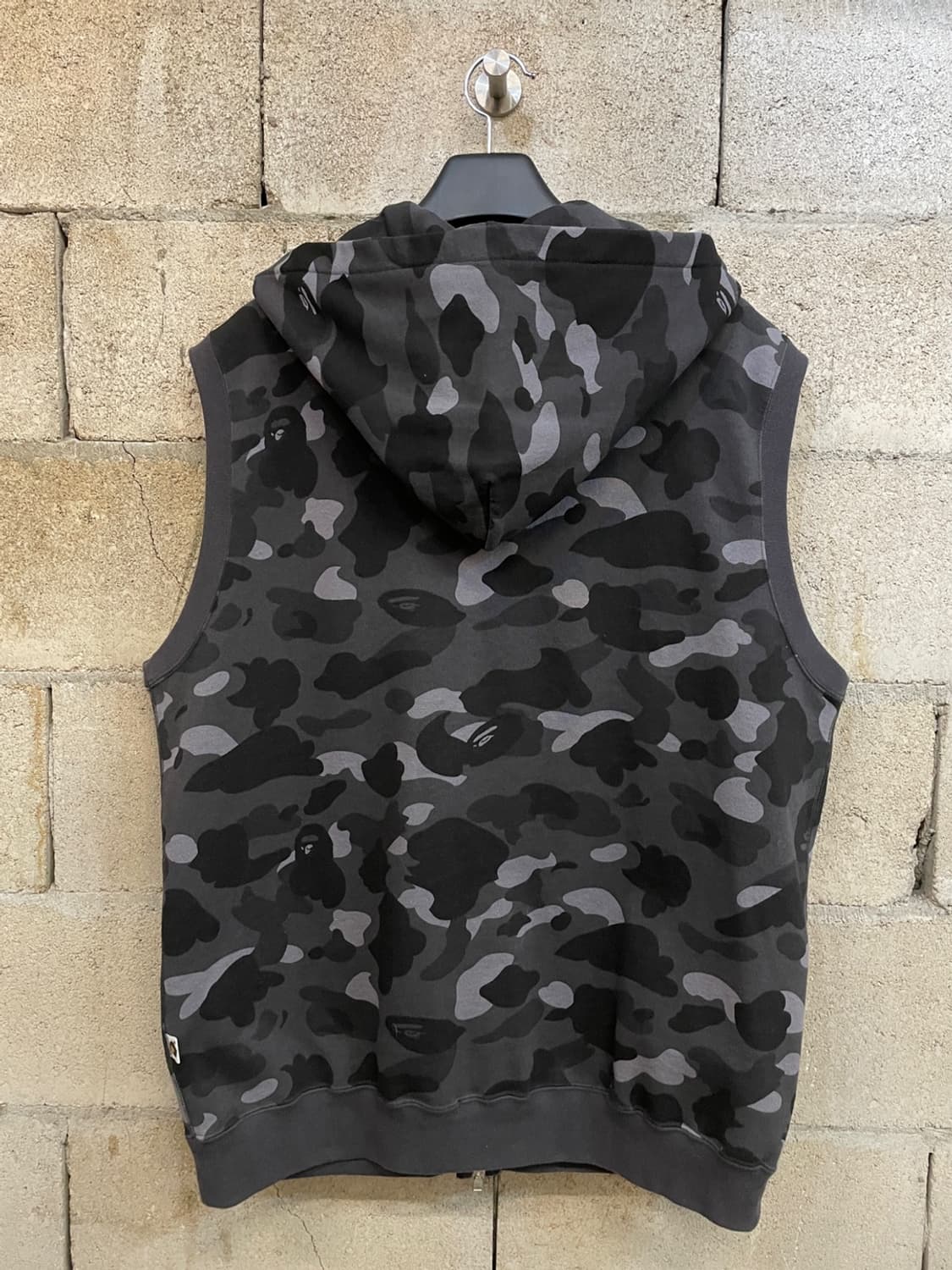 베이프 흑계 카모 후드집업 조끼 상품이미지5