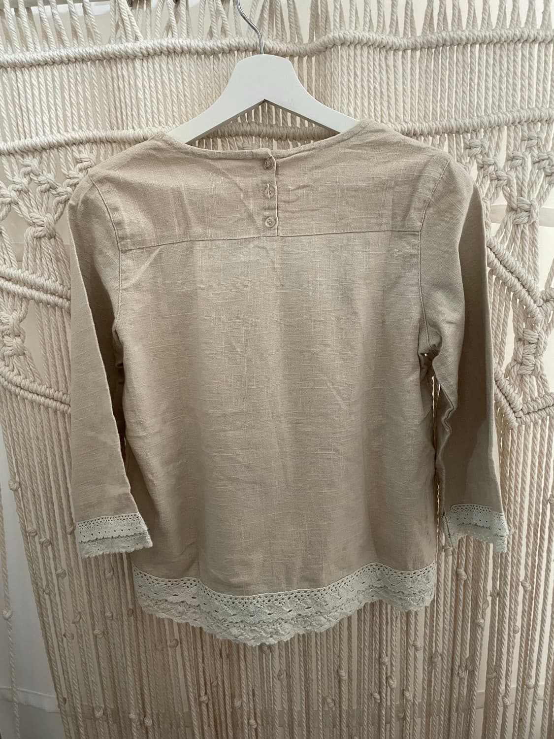 베이지 레이스 베이스 티셔츠 상품이미지2