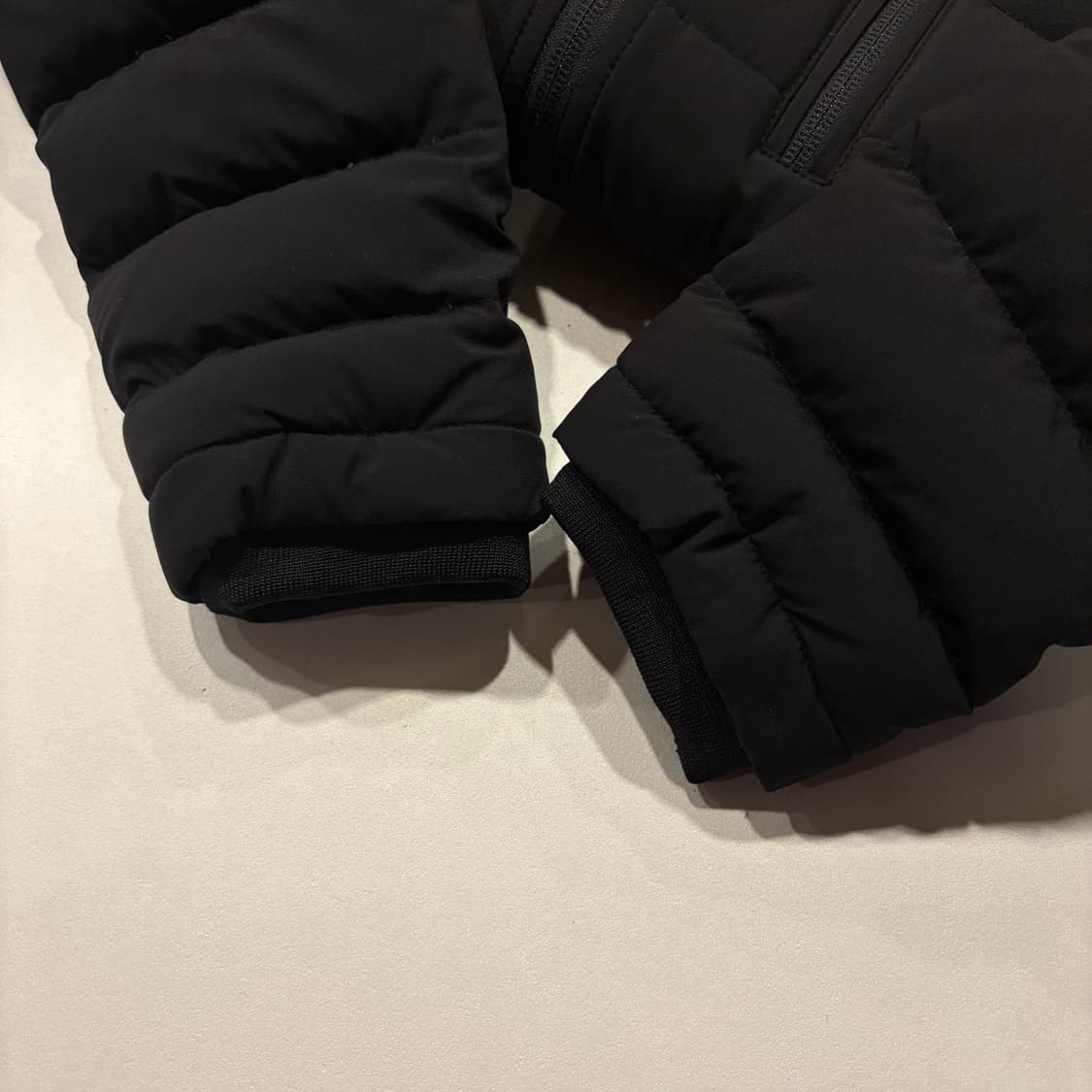 [M] 무스너클 14주년 릭클리프 블랙 패딩 오케이몰택 D69 상품이미지6