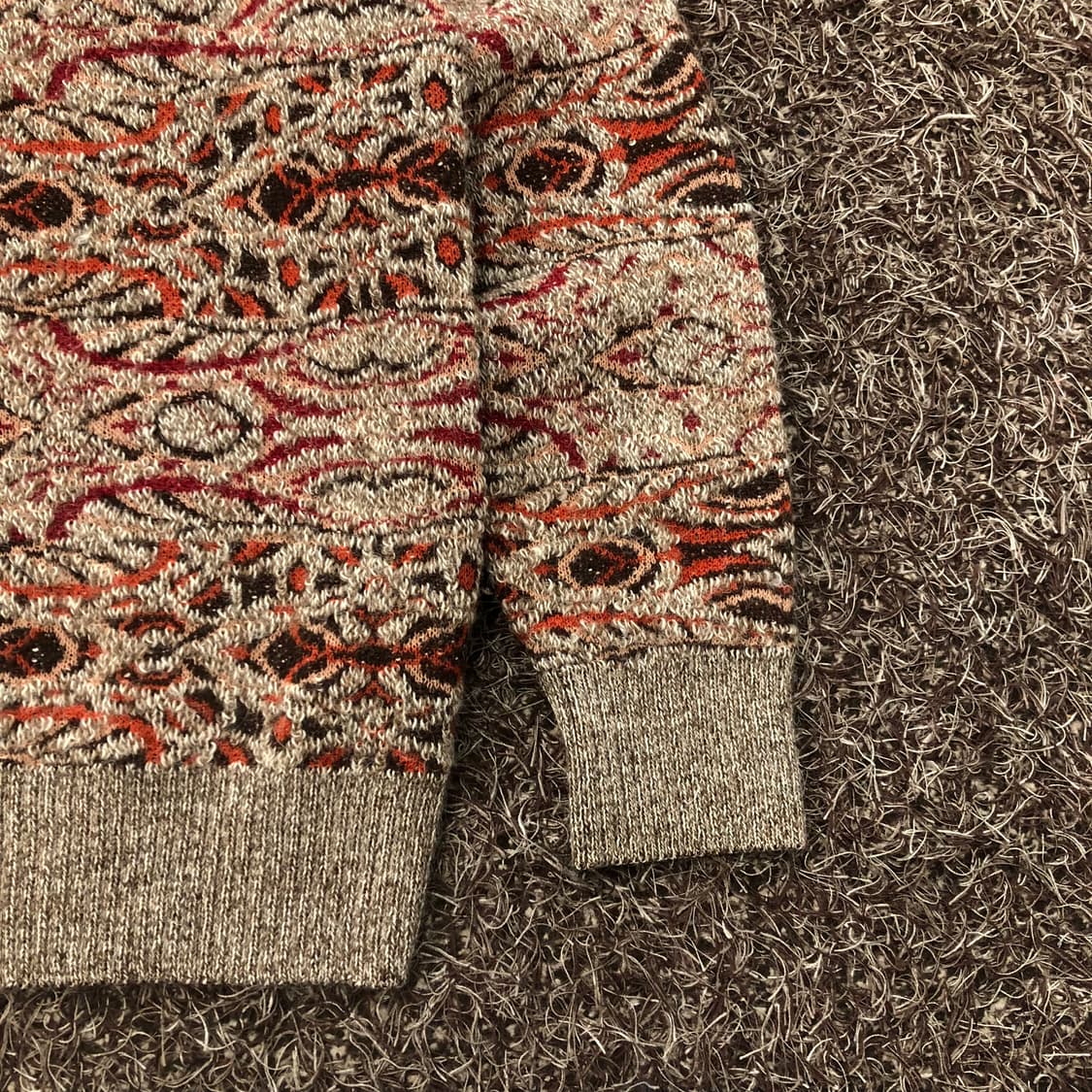 미쏘니 울 멀티컬러 패턴 카라 니트  상품이미지3