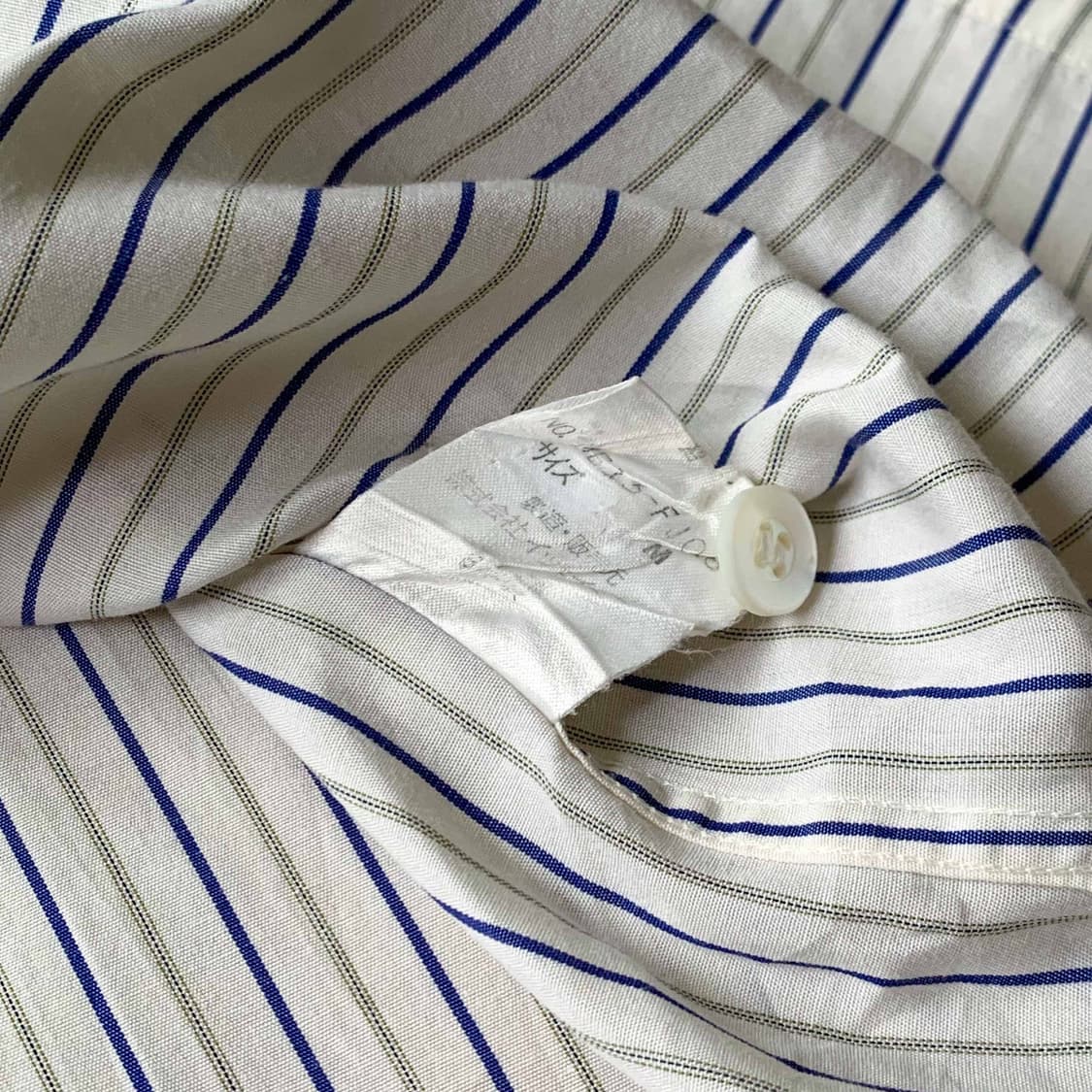 이세이 미야케 원 포켓 스트라이프 셔츠 상품이미지8