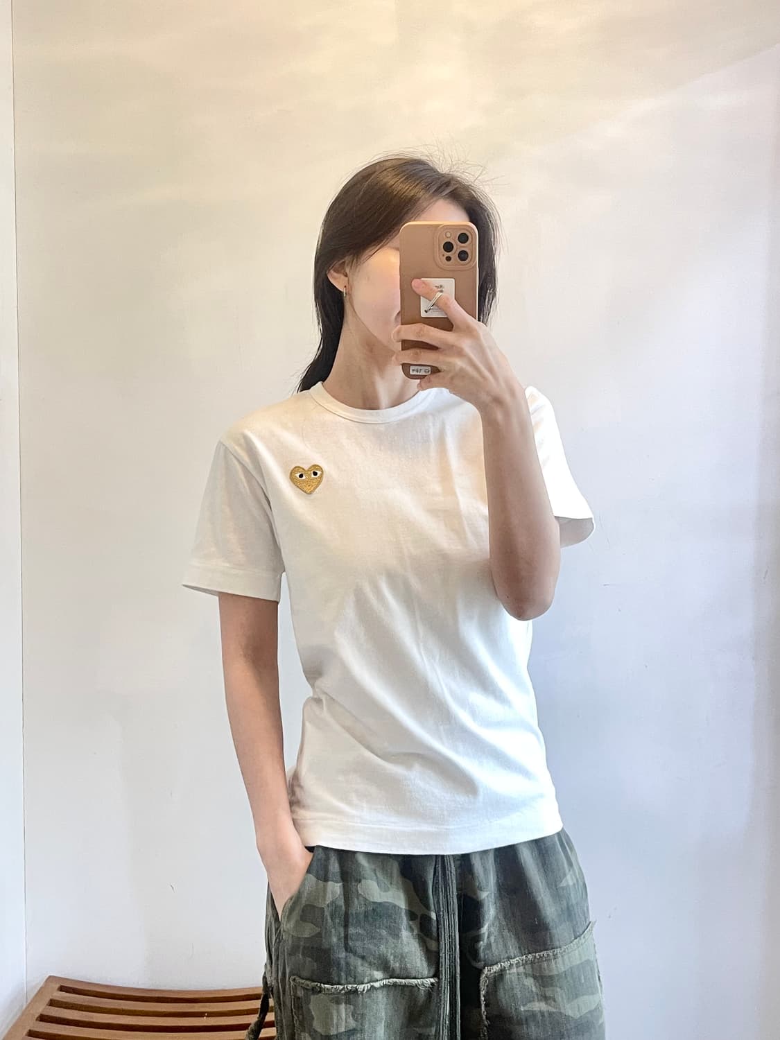 꼼데가르송 골드 하트 와펜 반팔 상품이미지1