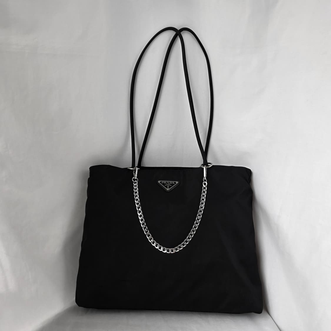 [정품 PRADA] 프라다 포코노 나일론 쇼퍼백 숄더백 라지 상품이미지1