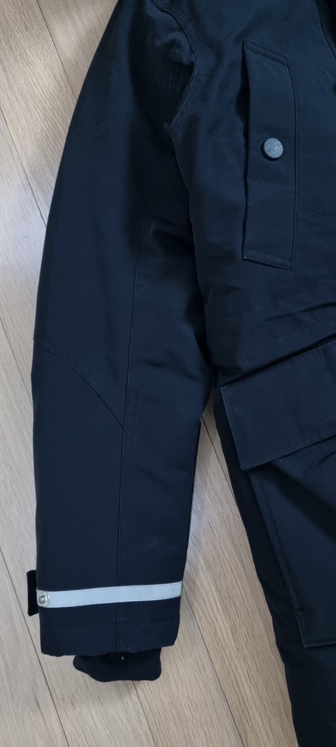 뉴발란스 구스  패딩 M _ 여성 상품이미지3