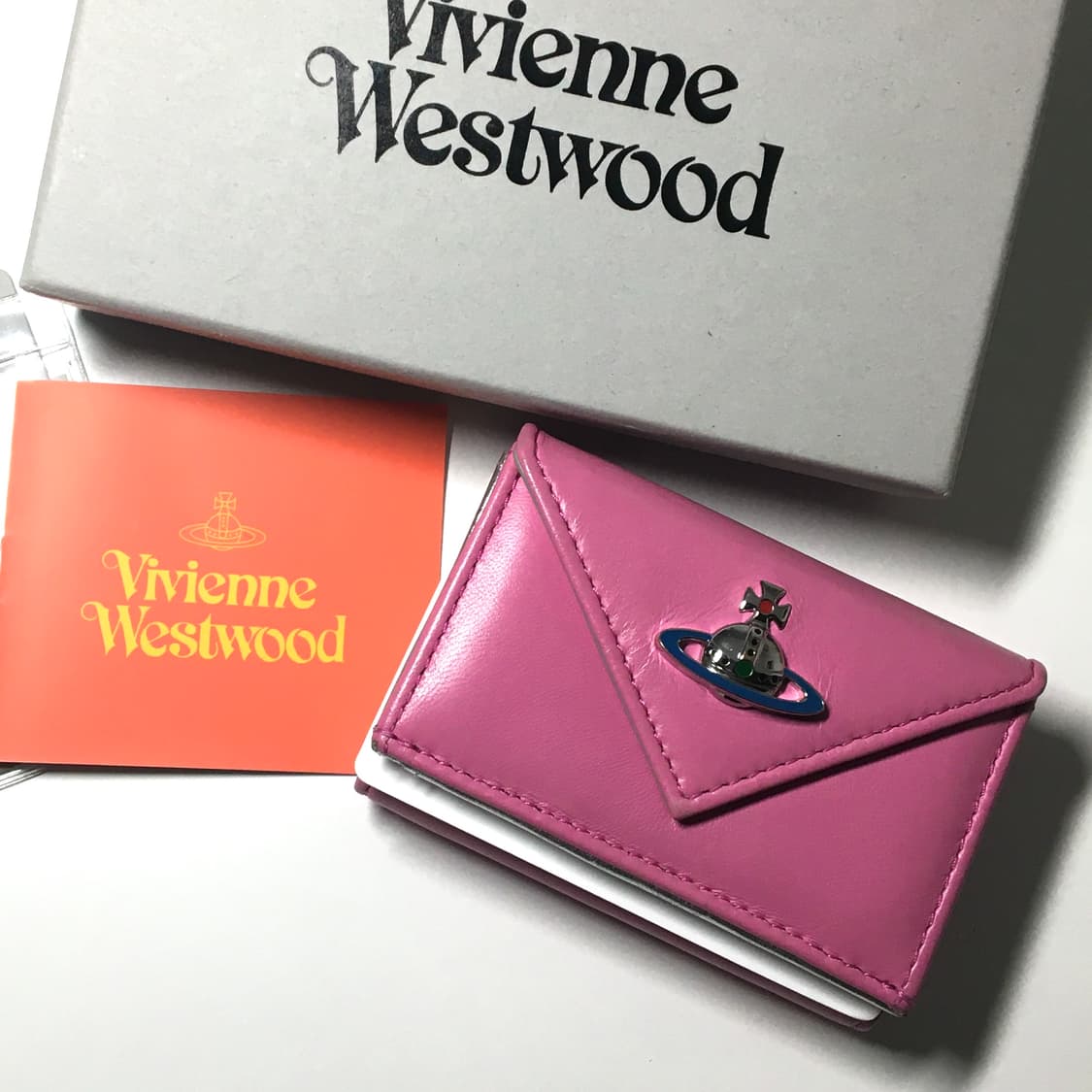 비비안웨스트우드 핑크 반지갑 상품이미지1