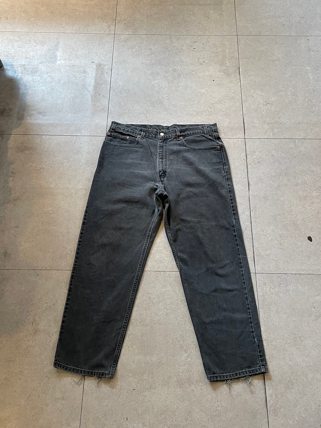 리바이스550 흑청 데님팬츠 상품이미지3