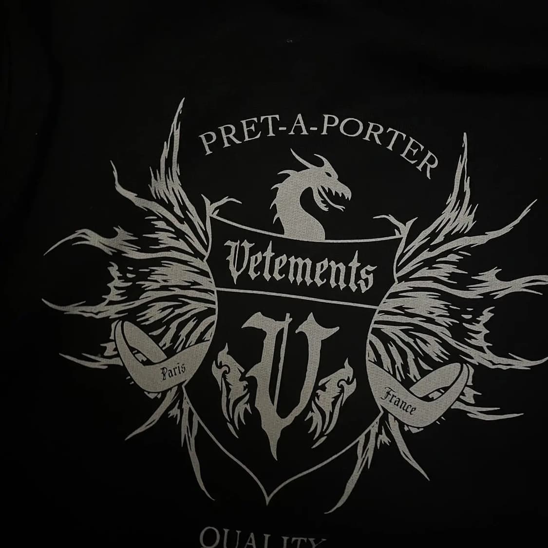 베트멍 Vetements 블랙 프레타포르테 후드티 상품이미지2