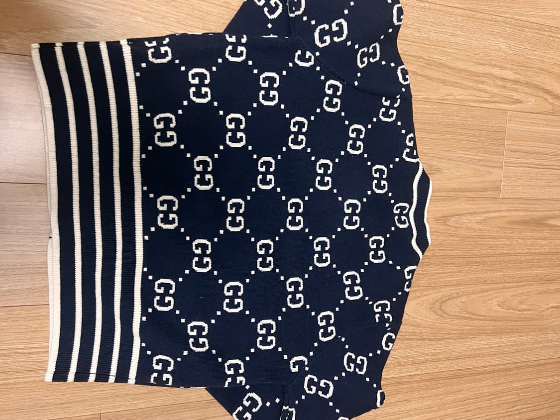 구찌 GG 패턴 가디건 M 네이비 상품이미지5