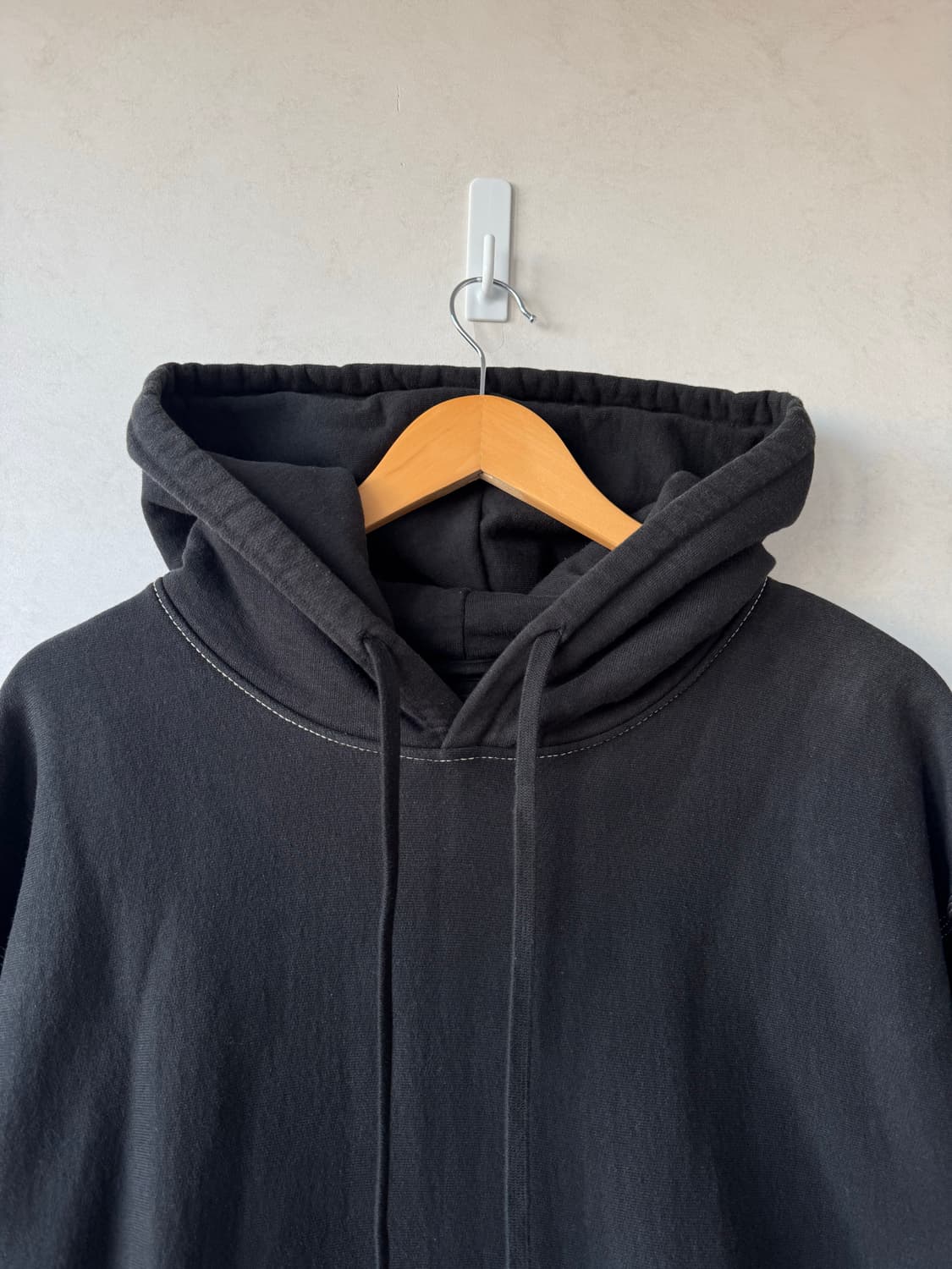 Fw24 스투시 콘트라스트 스티치 후드티 상품이미지3