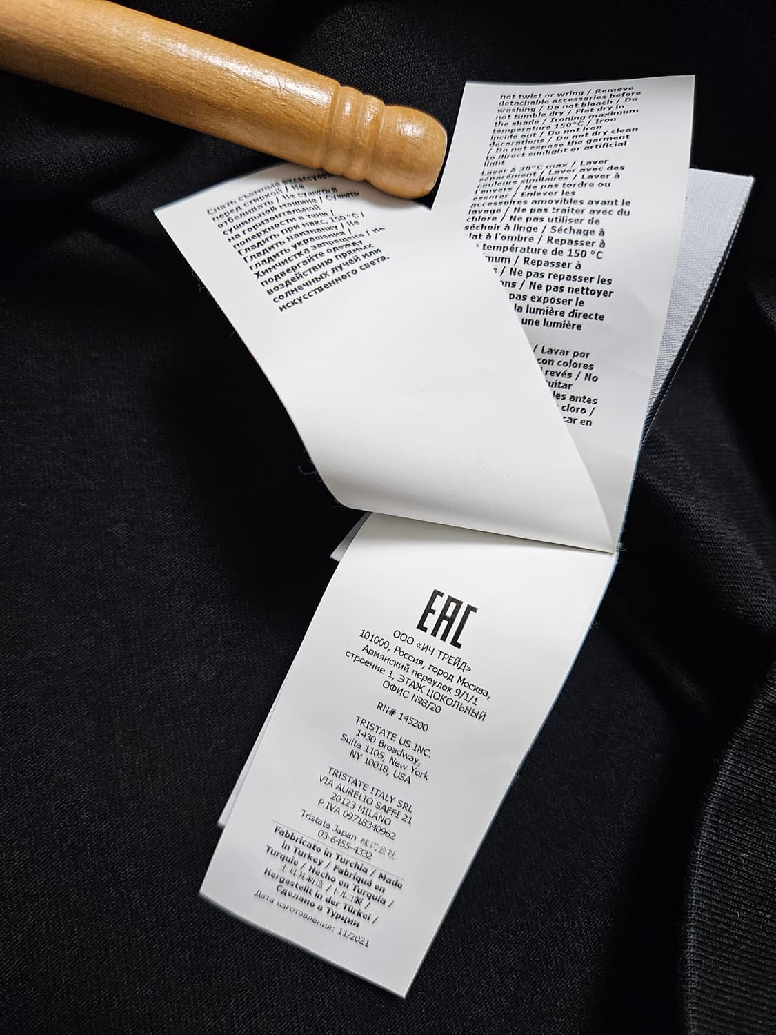 Cp컴퍼니 렌즈 와펜 헤비 코튼 반팔티 블랙 상품이미지10