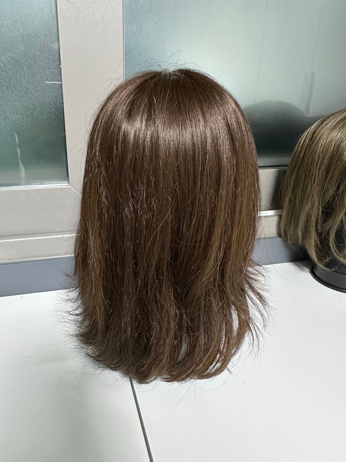 중단발 레이어드컷 인모 가발(박승철 스튜디오) 상품이미지7