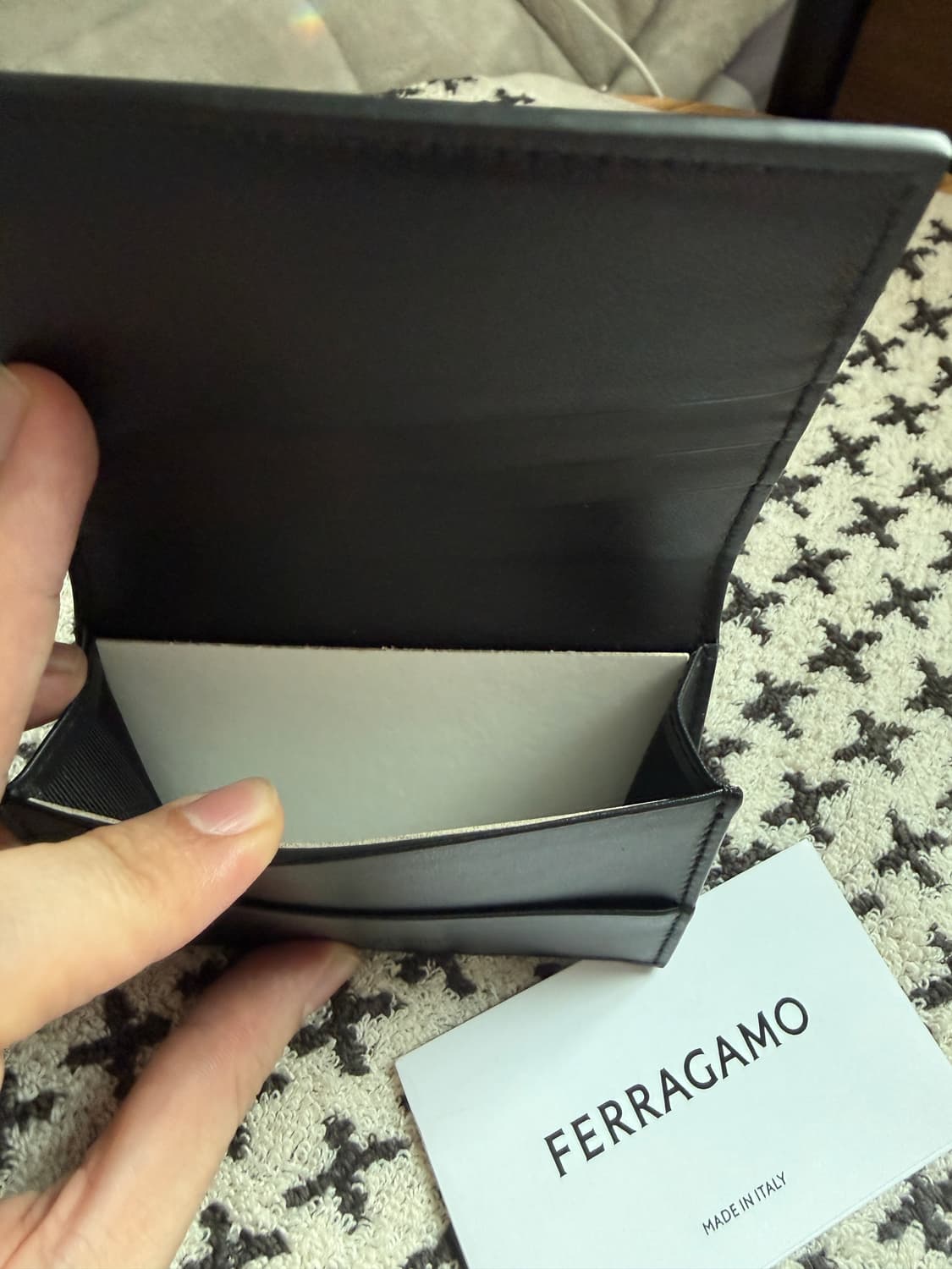 페라가모 블랙 카드지갑☆새제품 풀박스 상품이미지6