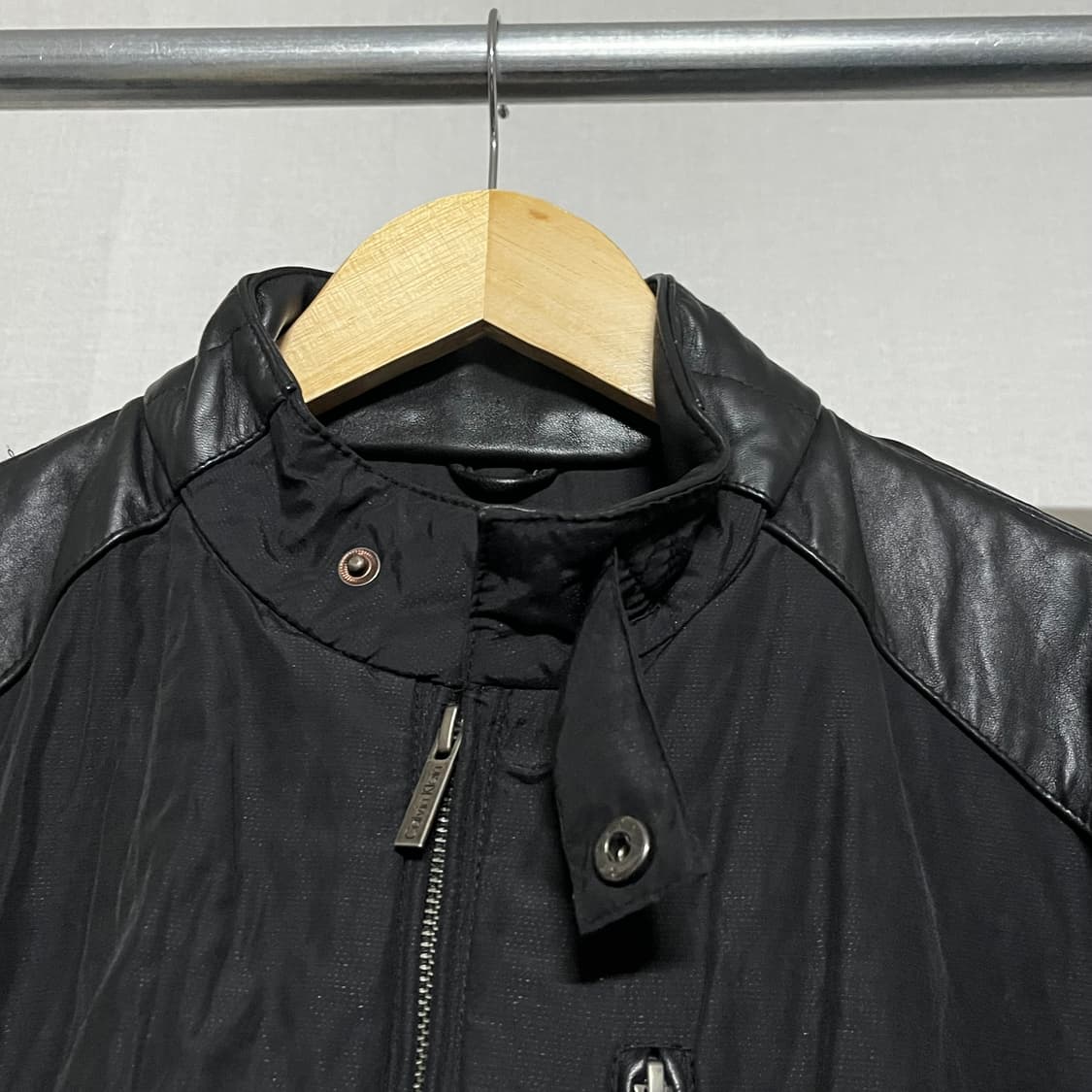 캘빈클라인 바이커 나일론 및 가죽 재킷 L 상품이미지5