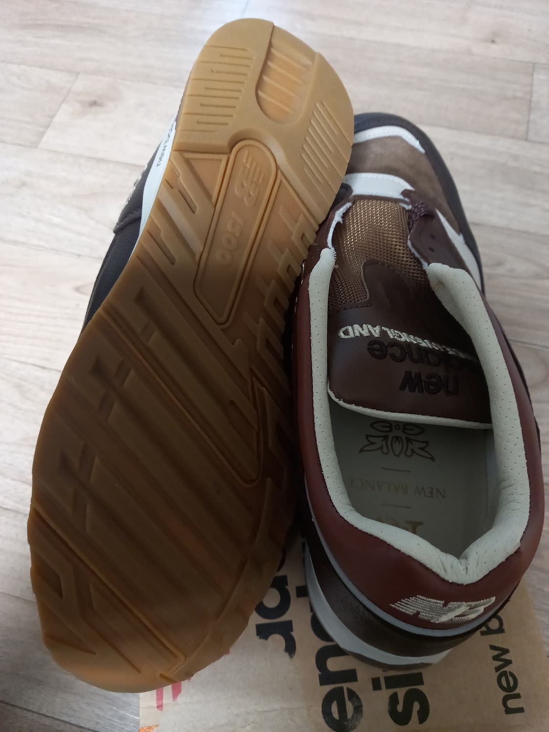 뉴발란스 M1500GBI 브라운 새상품 270 상품이미지4