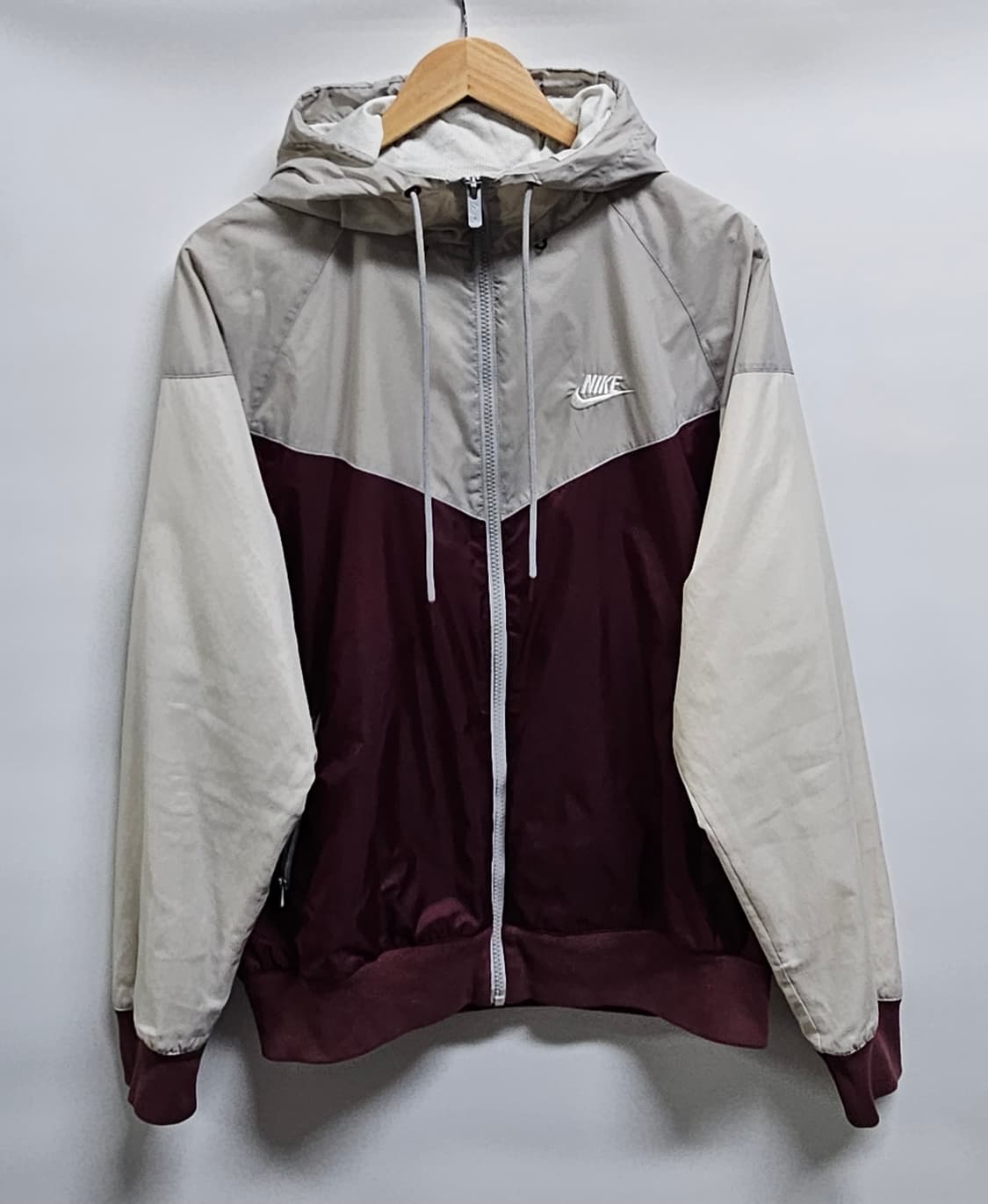 나이키 윈드러너 바람막이 L 상품이미지1