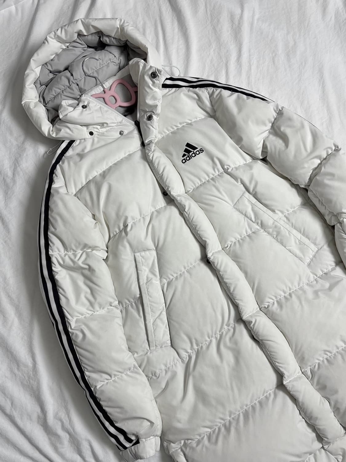 아디다스 화이트 롱패딩 상품이미지2