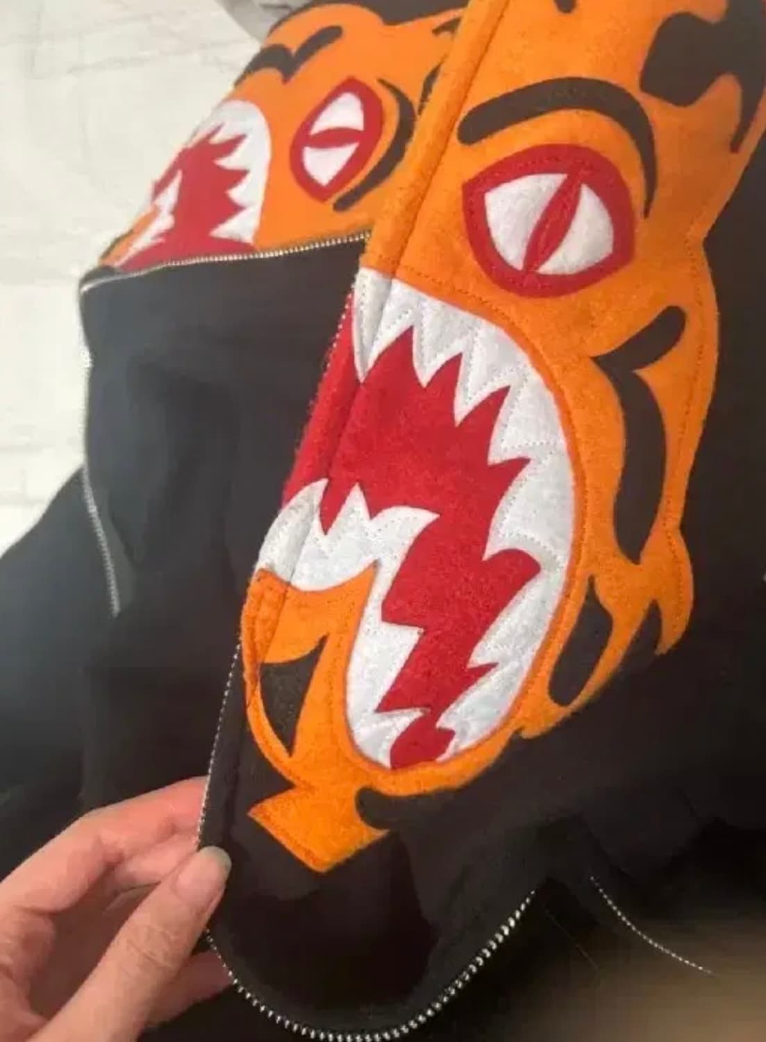 베이프 타이거후드집업 L 상품이미지1