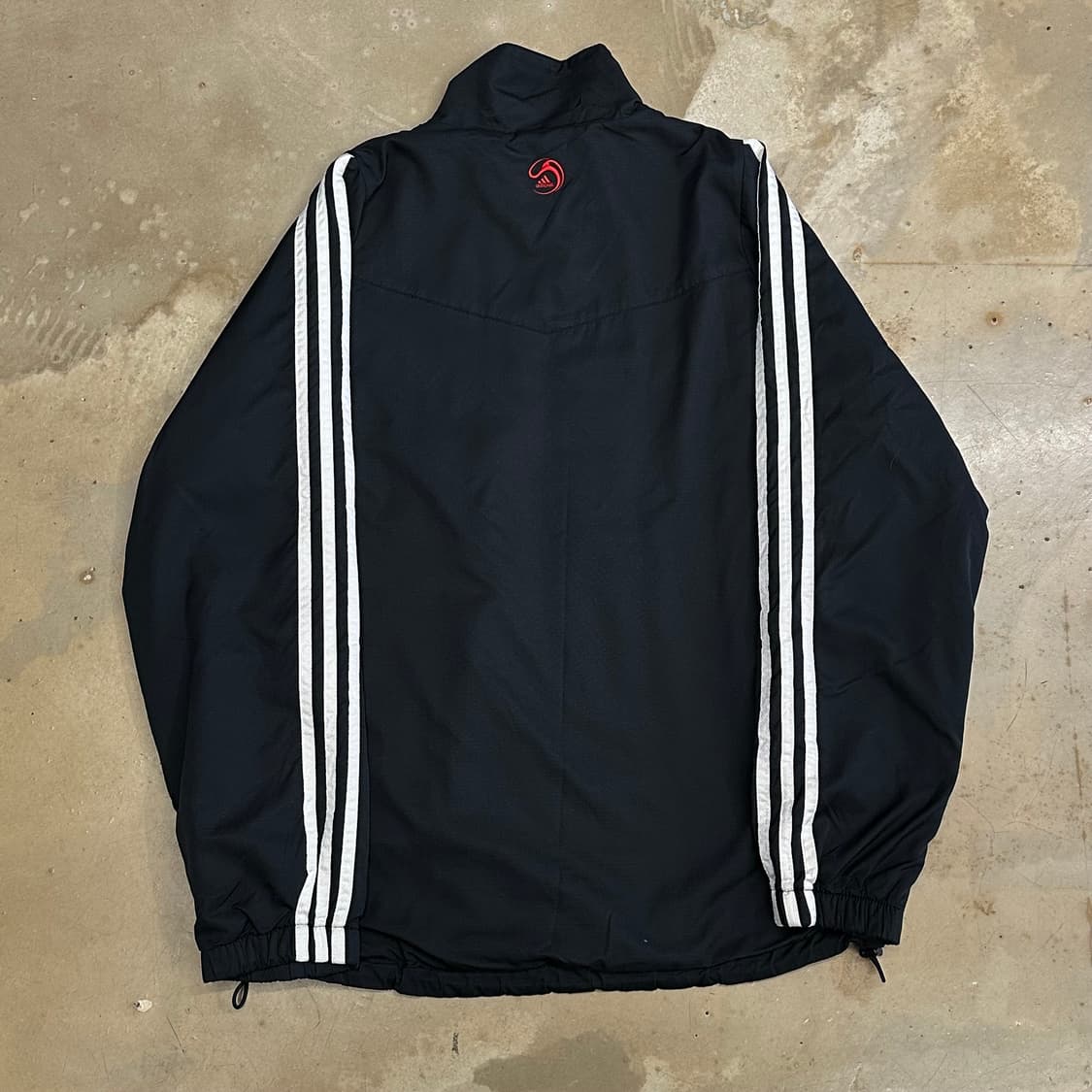 95 아디다스 FC 서울 레드 파이핑 블랙 바람막이 상품이미지3