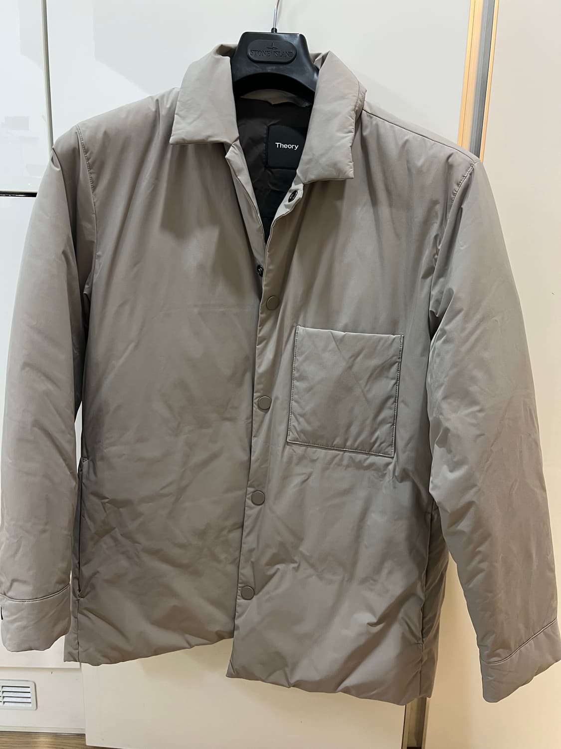 24fw 띠어리 베이지패딩 L 상품이미지1